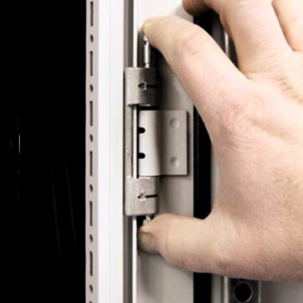 Bisagra de puerta de 130° para gabinetes Ar9000