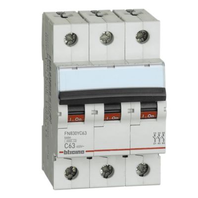 Int. Aut. Termomagnetico Para Riel 3P C63 10/6Ka 220/440V C Din Btdin