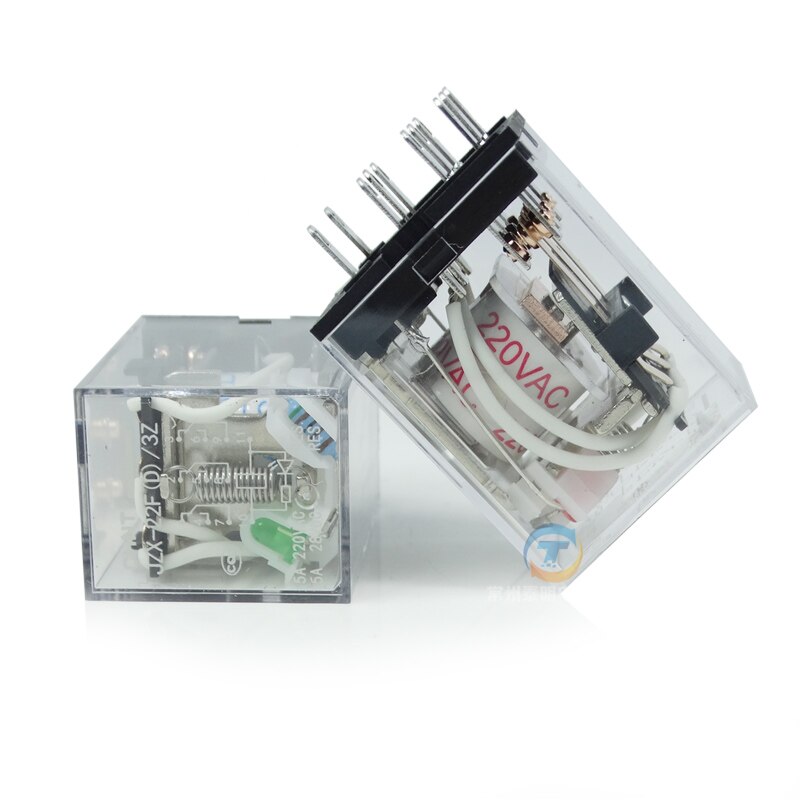 Rele Enchufable 11 Pines Planos 110Vac 5A 3Nanc Con Indicador Mecanico 285200
